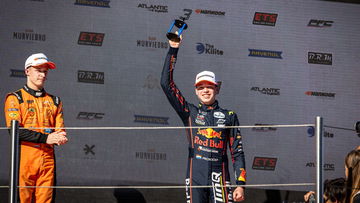 Coronel presenteert drukke Spaanse racekalender voor 2026