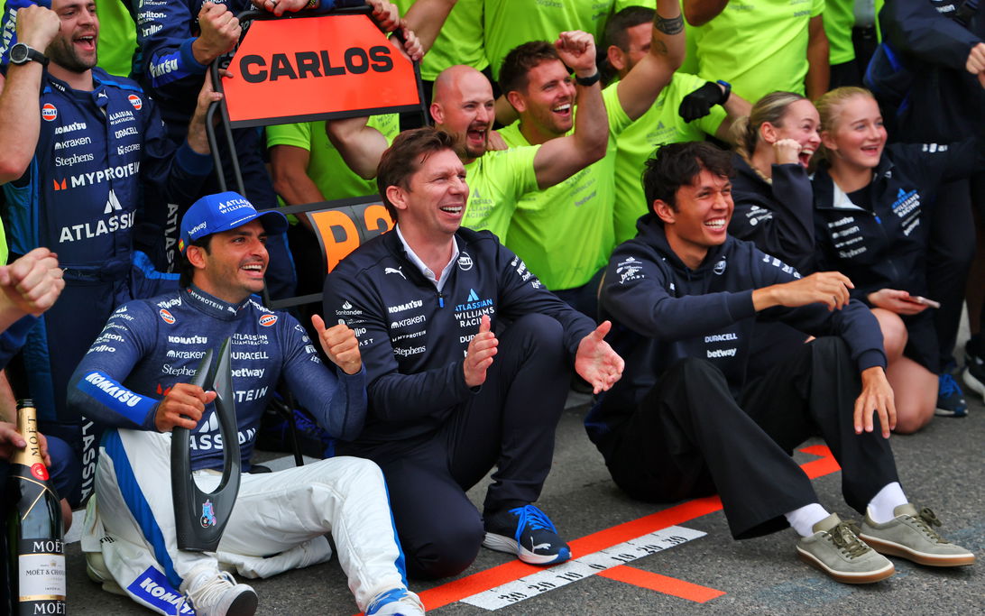 Sainz Post Race celebration