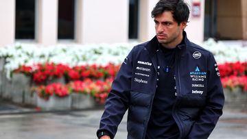 Sainz tempert verwachtingen rond Williams: "Je ziet me zeker niet op het podium"