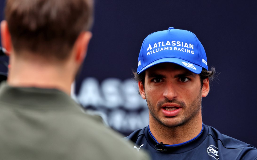 Sainz Baku Thursday