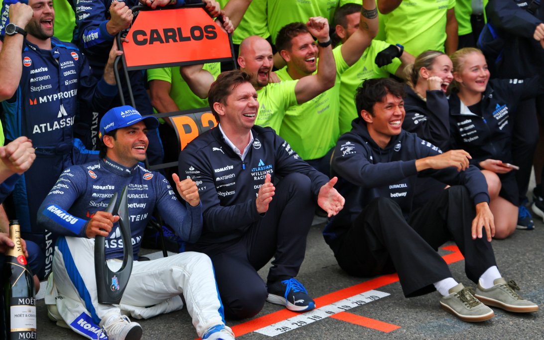 Steiner Avverte la Williams: 'Grande' Divario dalle Top Four della F1 Nonostante i Progressi