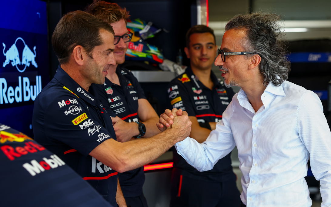 Mekies eerste dag Red Bull