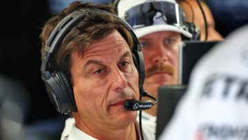 Wolff zit in tweestrijd over 'pijnlijke' Mercedes-realiteit