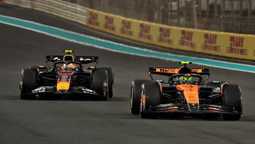 Brundle laakt verdediging Tsunoda op Norris: "Een dronken matroos!"