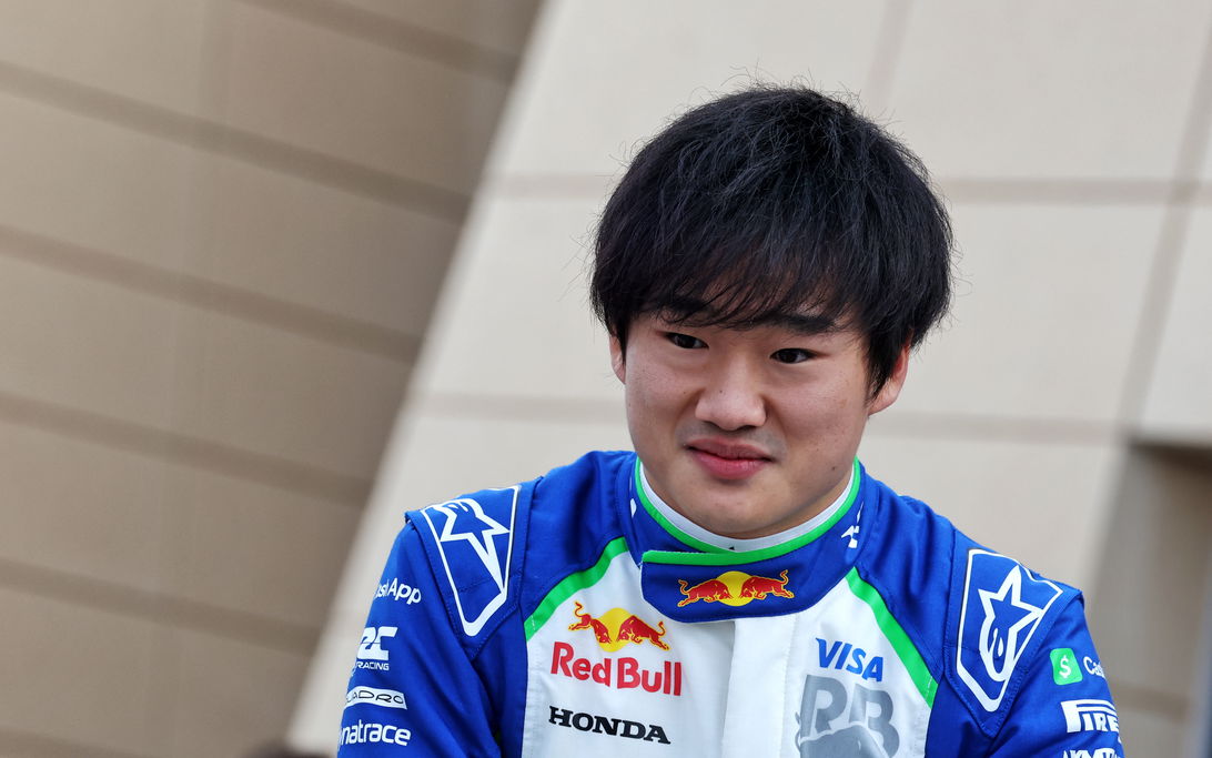 Tsunoda Bahrain testing