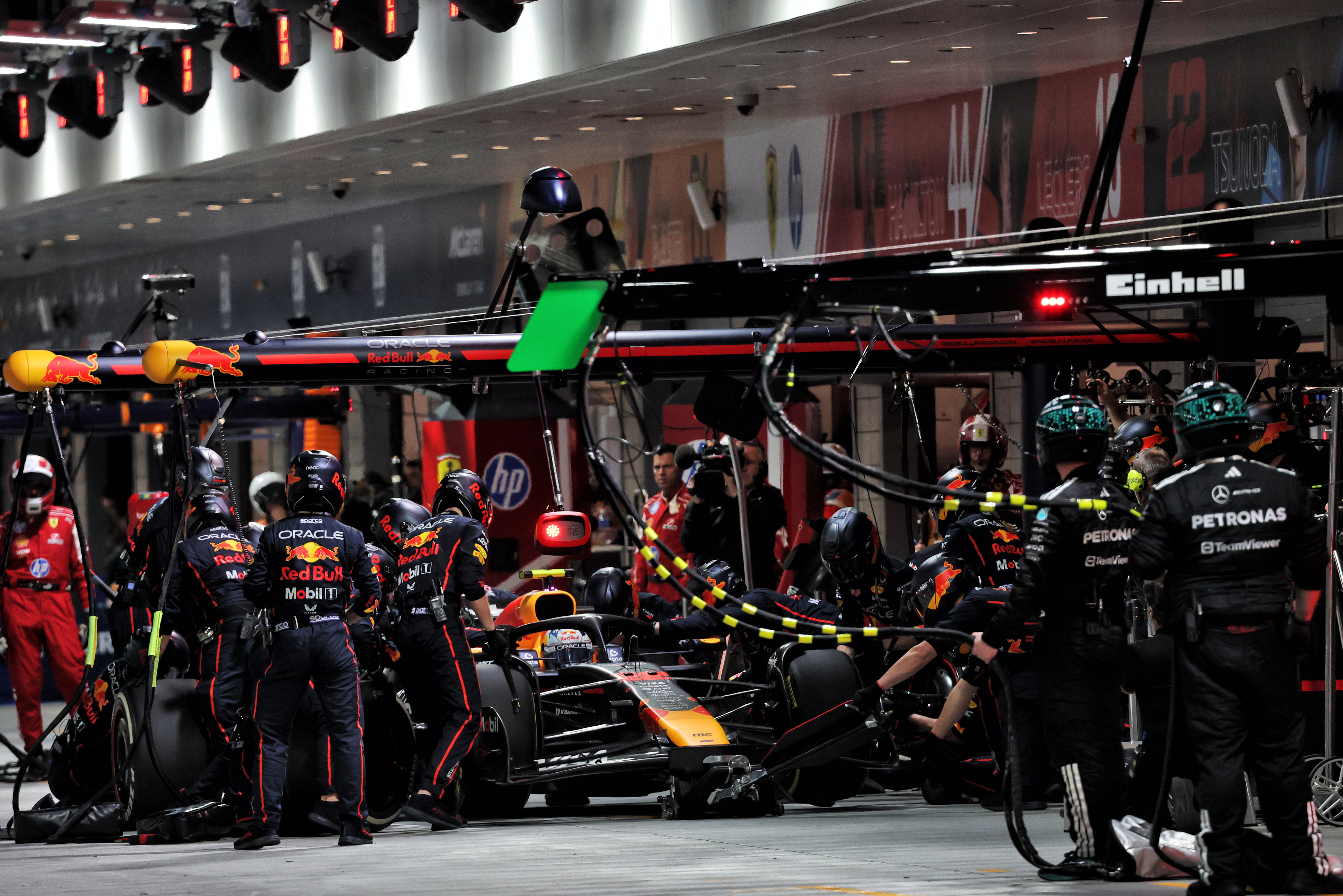 Tsunoda pitstop race Las Vegas