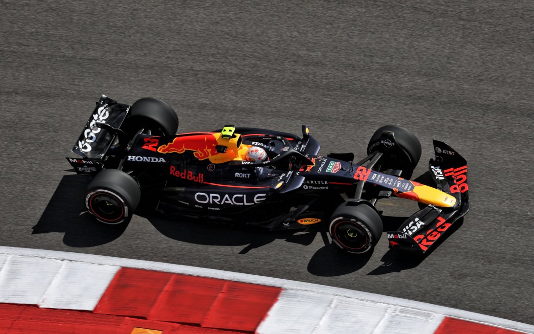 Erro da Red Bull na pit lane leva Yuki Tsunoda a sair cedo da qualificação Sprint