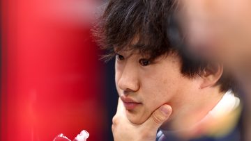 Yuki Tsunoda prepared for Max Verstappen title sacrifice after critical 'pressure' point