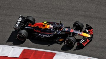 Red Bull error triggers Yuki Tsunoda early exit misery