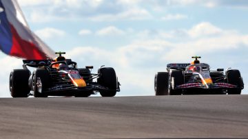 Tsunoda slikt felle kritiek richting Red Bull en Lawson in