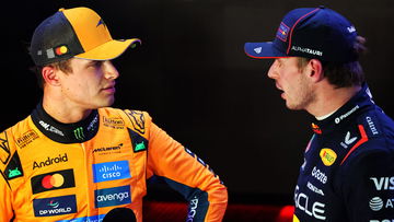 Brundle trekt vergelijking tussen Verstappen en Norris: "Maar net iets anders"