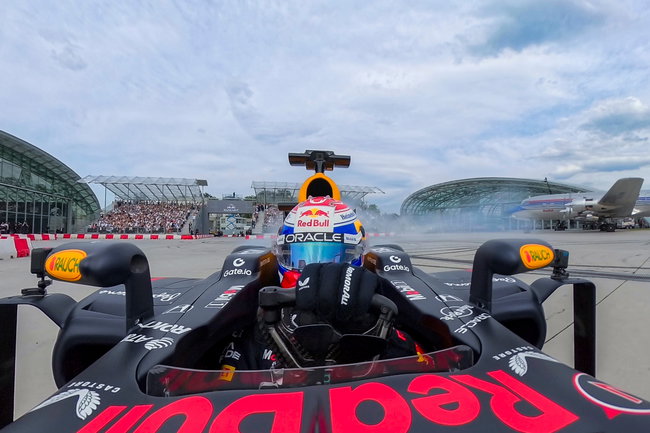 			© Red Bull Content Pool
	