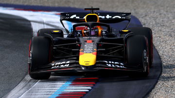 Live reacties na galavoorstelling McLaren en drama voor Verstappen
