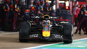 Red Bull pakt alternatieve zege op Silverstone