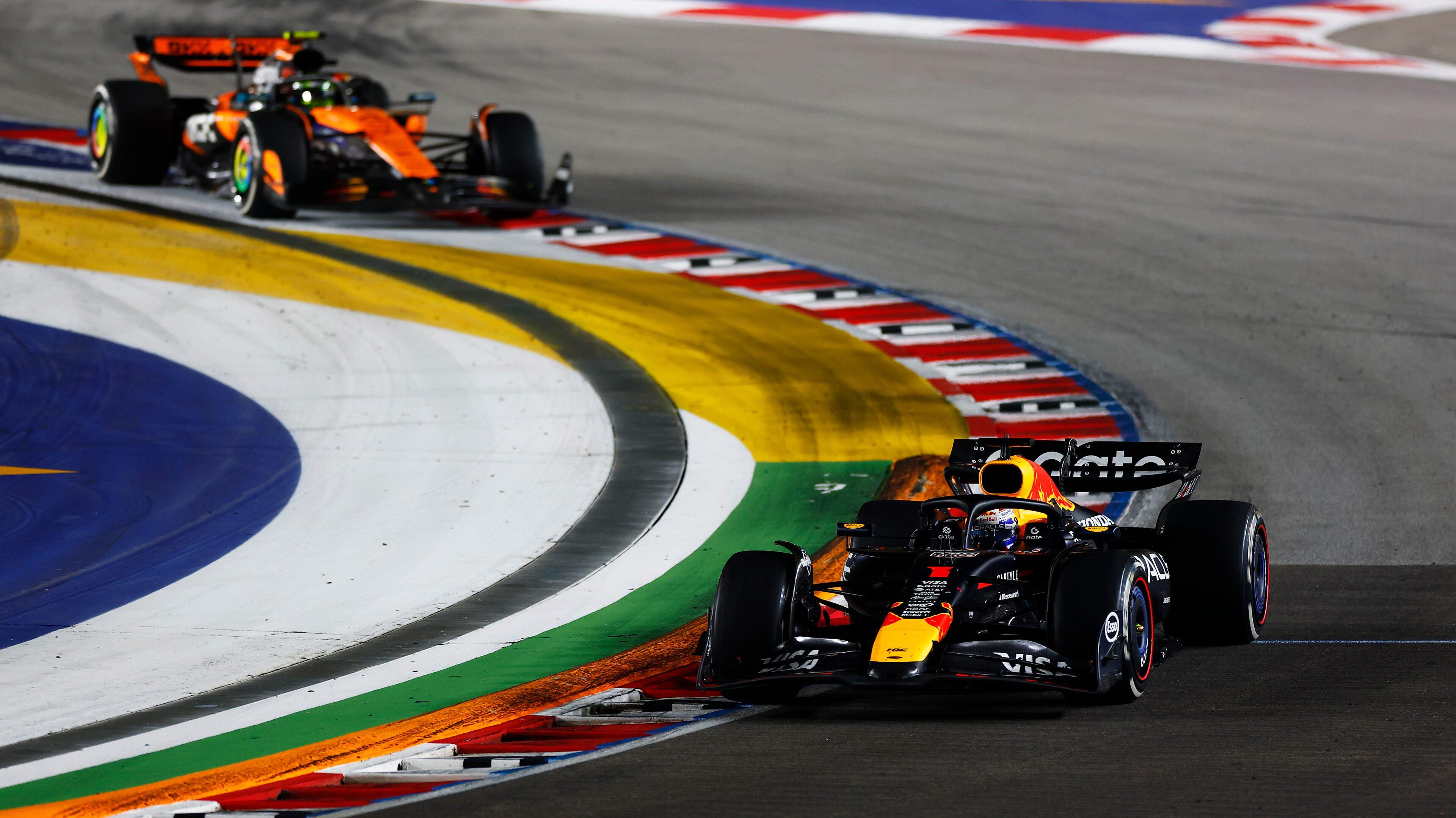Verstappen Norris race Singapore
