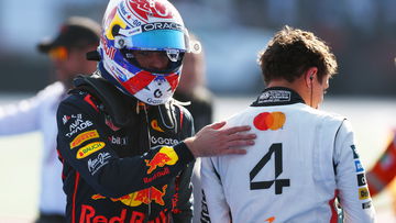 Verstappen wekt bewondering met magisch optreden in Mexico