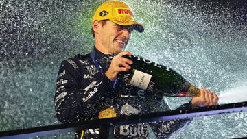 Villeneuve maakt Verstappen-fans warm voor F1-ontknoping: "Zet mijn geld op Max"