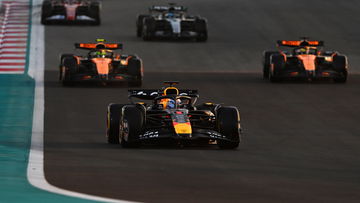 'Indrukwekkende' Verstappen op gemiste kans gewezen: "Ik geloof daar niets van"