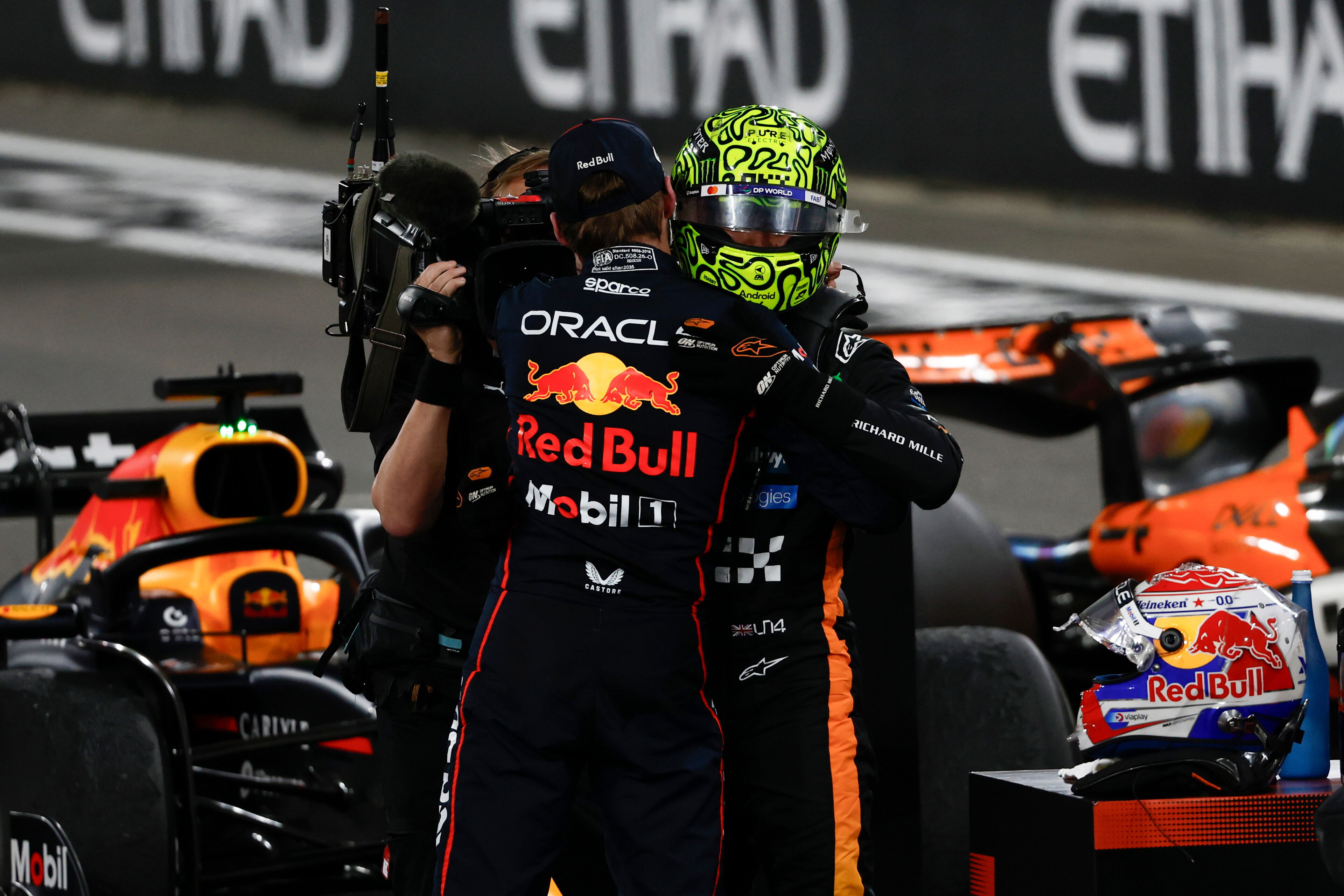 Verstappen Norris Abu Dhabi
