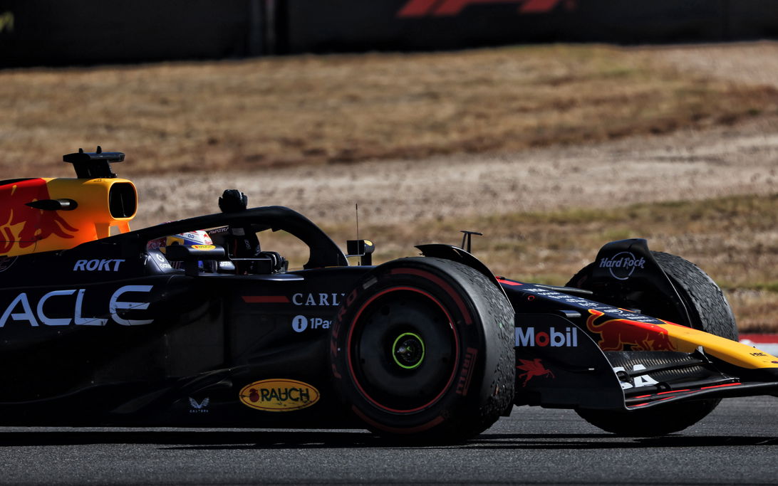 Verstappen Cota inlap race