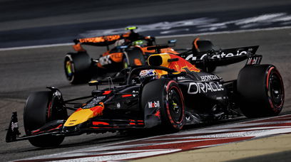 Verstappen Mc Laren FP2 Bahrain