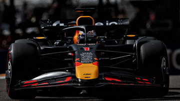Verstappen komt net tekort in spectaculaire kwalificatie Imola