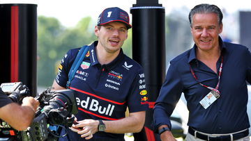 Manager Verstappen prijst 'next level' Max de hemel in: "Een van zijn sterkste races ooit"