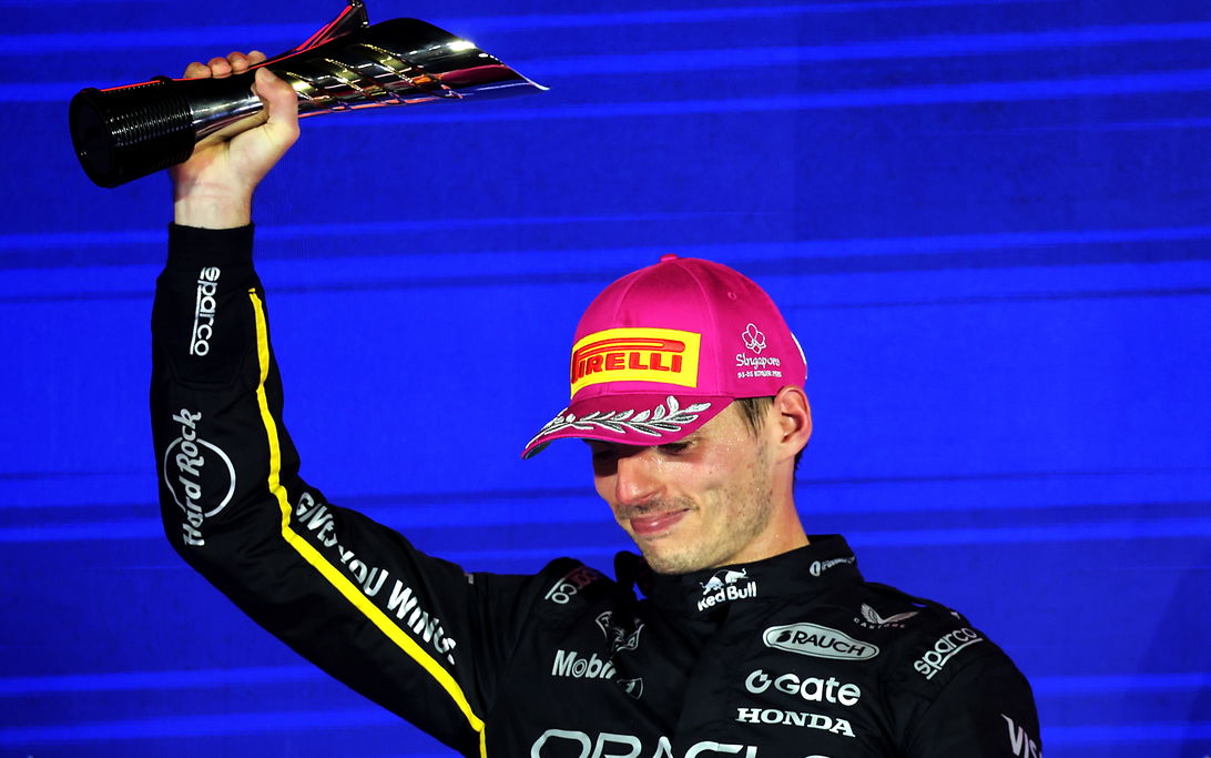 Verstappen podium Sin