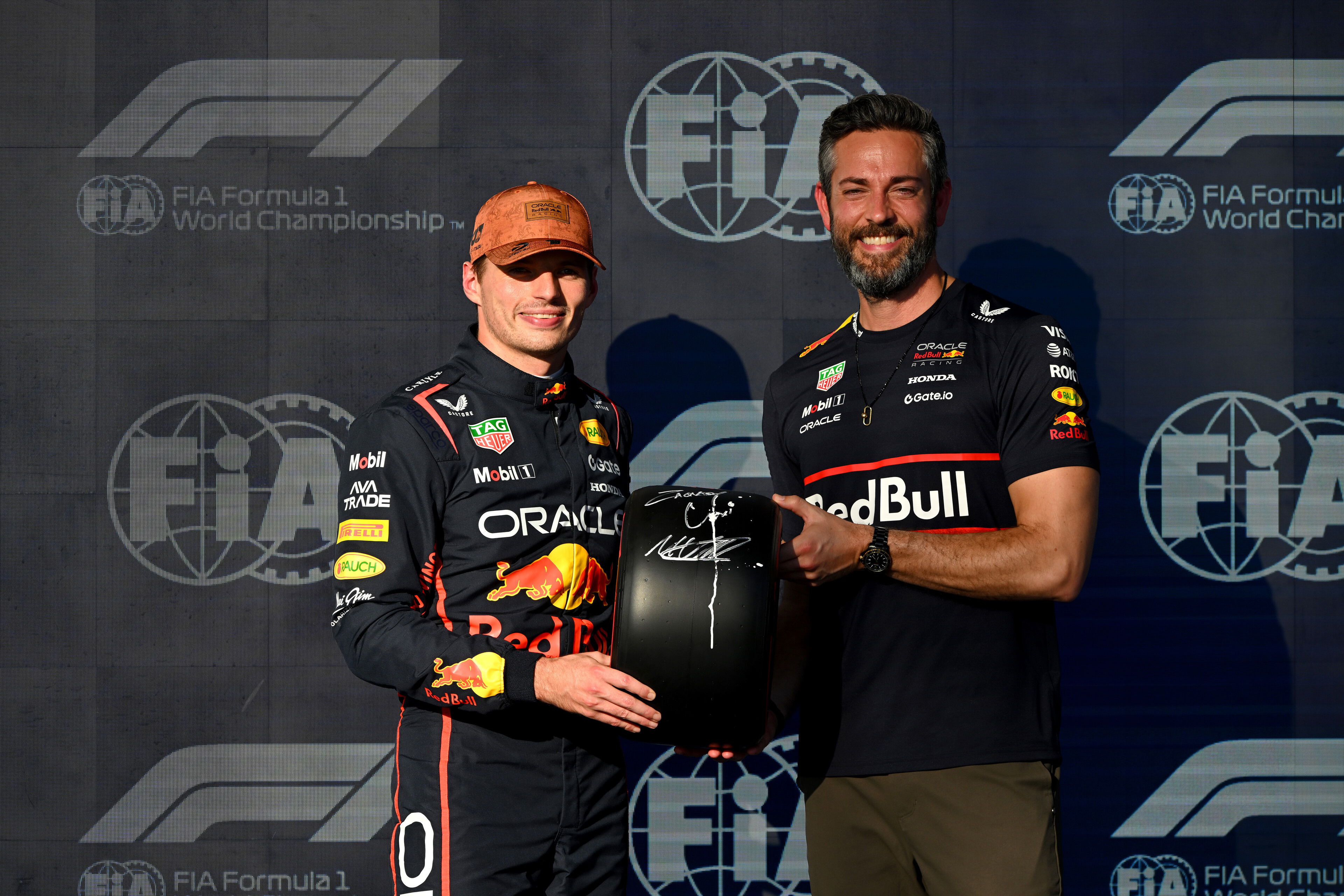 Verstappen pole award Cota