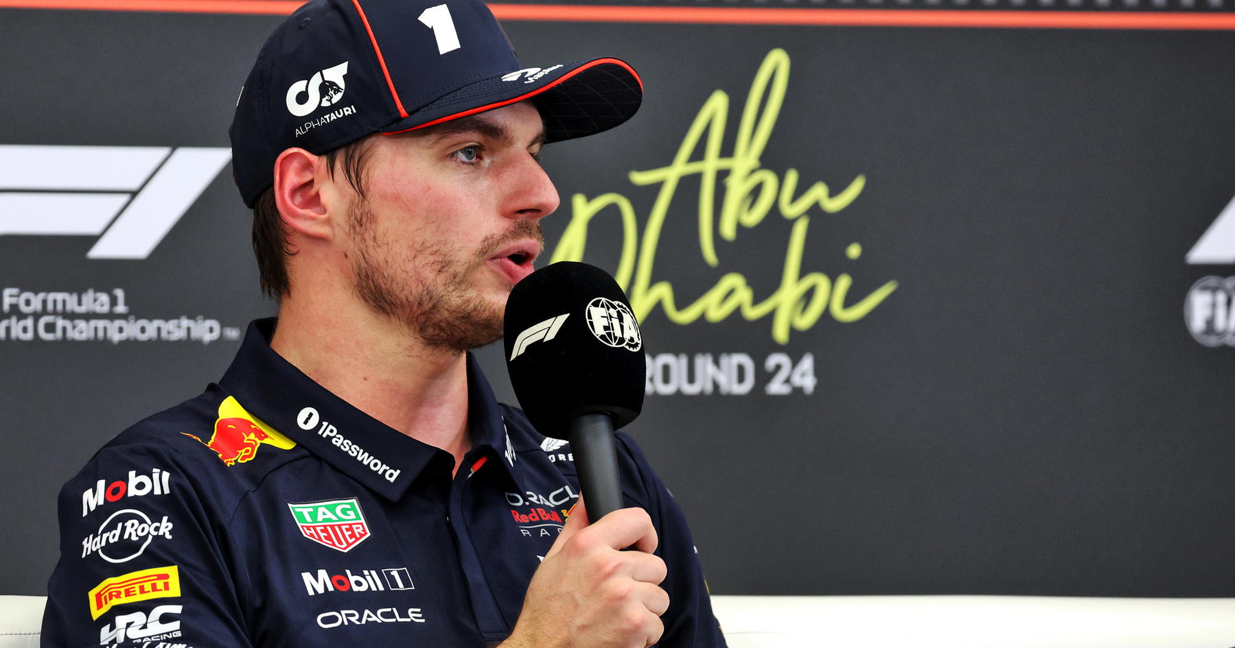 Verstappen onthult nieuw F1-startnummer | RacingNews365