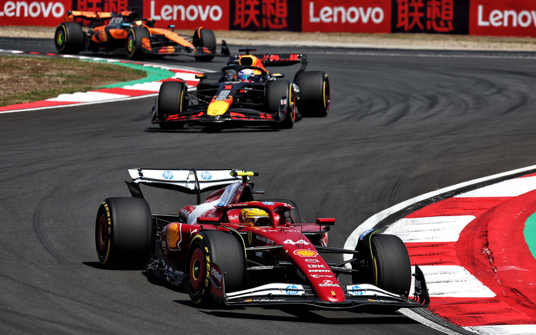 Verstappen Hamilton sprint China