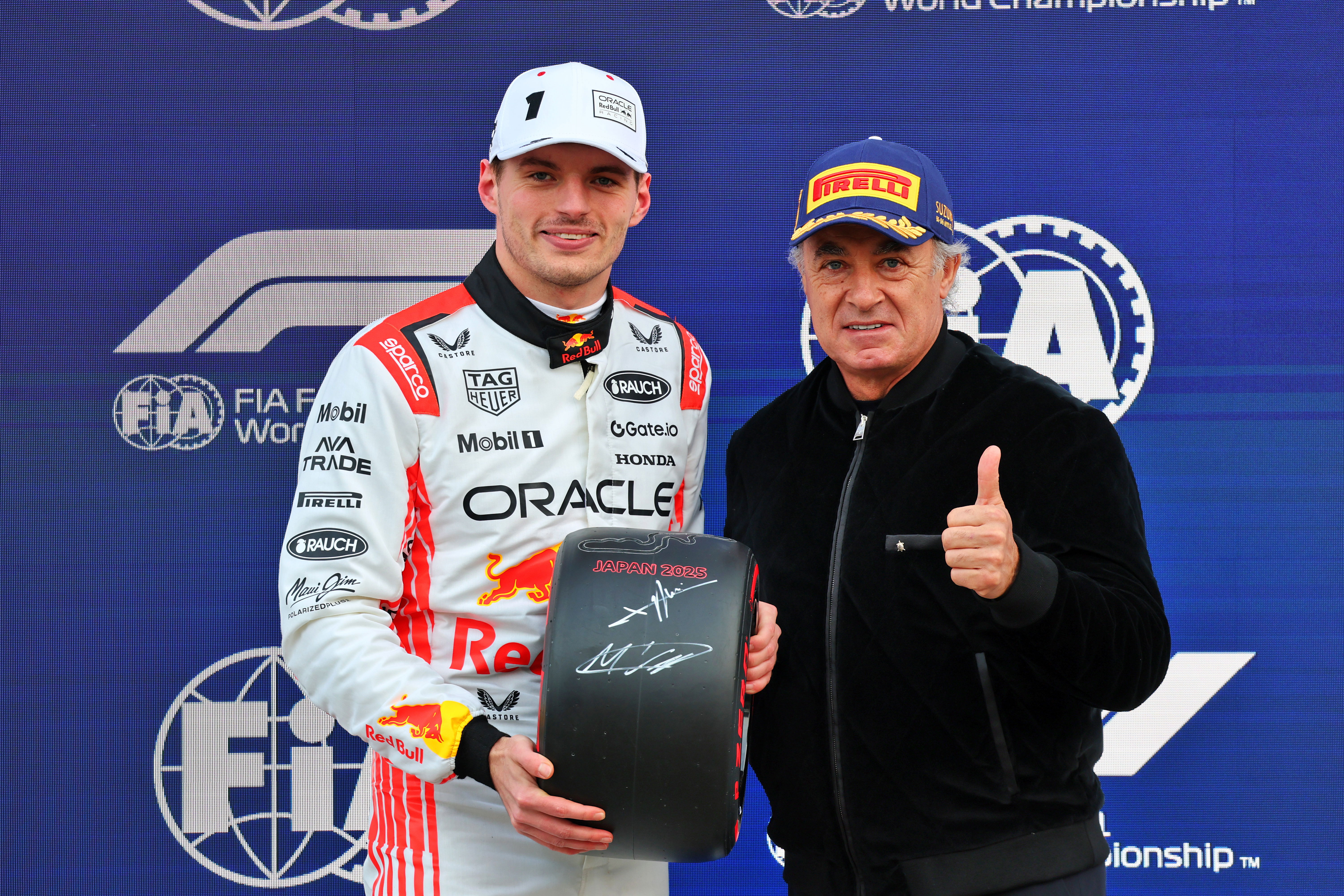 Verstappen pole Japan