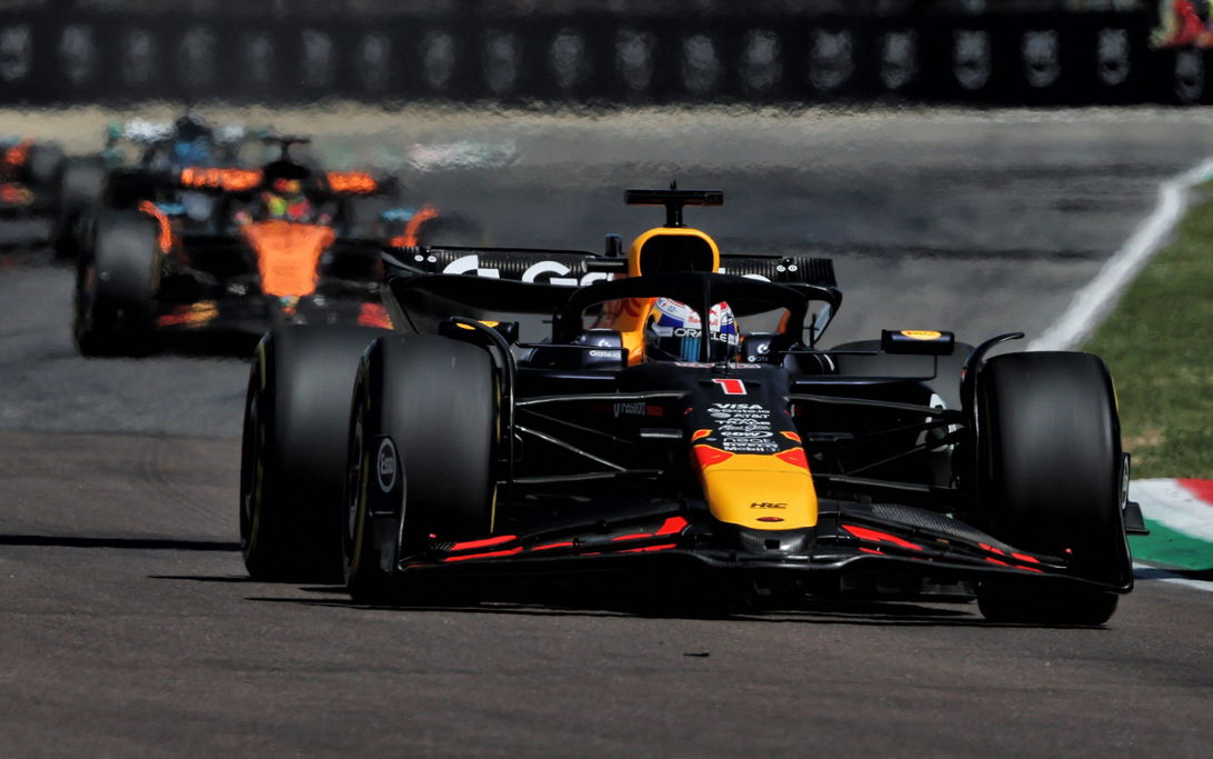 Verstappen race Imola