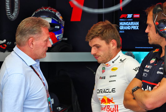 Max + Jos Verstappen Hungary FP2