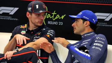 Sainz ziet Verstappen als uitzondering: "Max is de enige die dat zou kunnen doen"