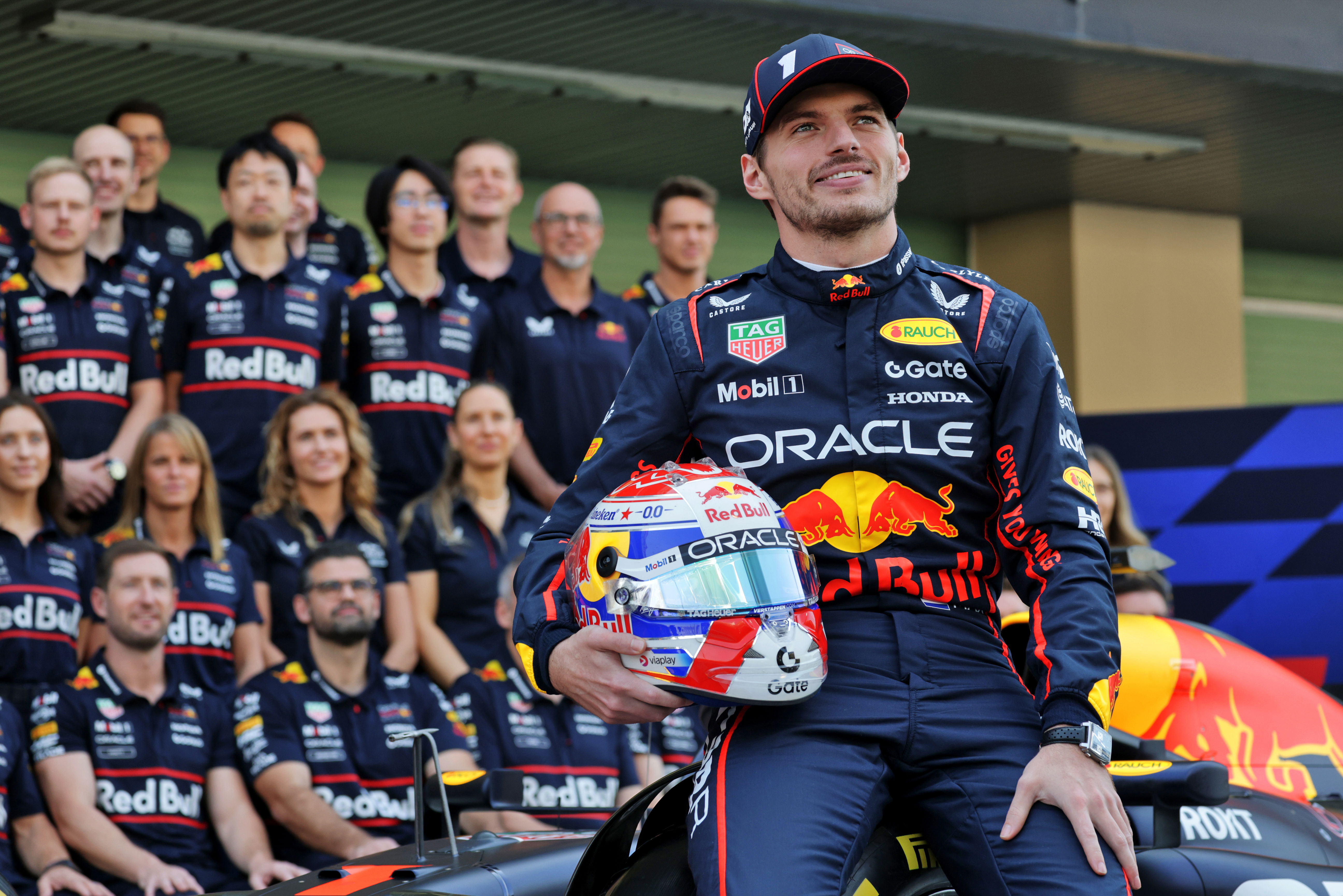 Verstappen Abu Dhabi Sun
