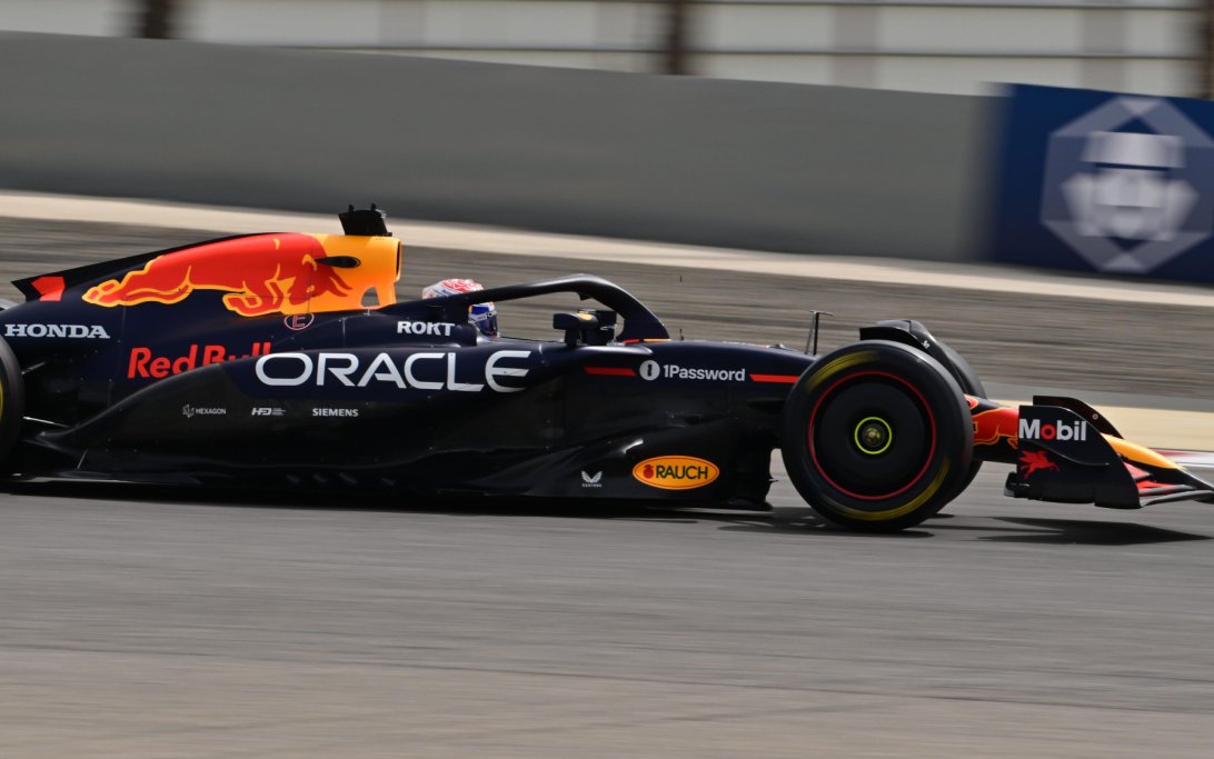 Verstappen Bahrain test