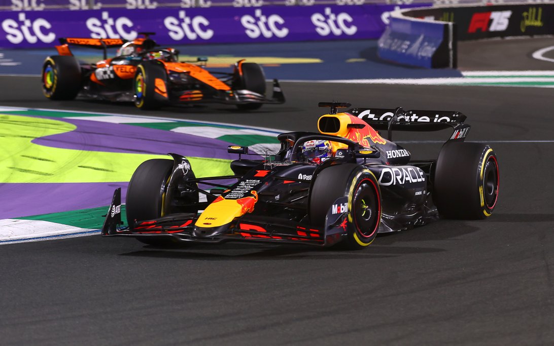 Verstappen race Jeddah