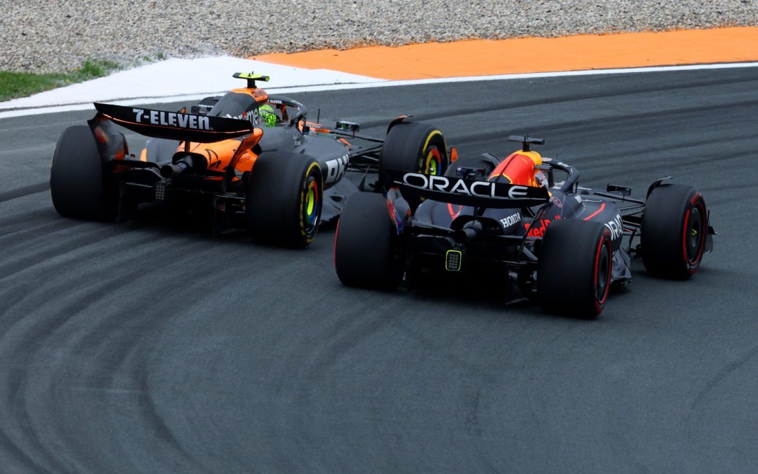 Verstappen Norris race Zandvoort