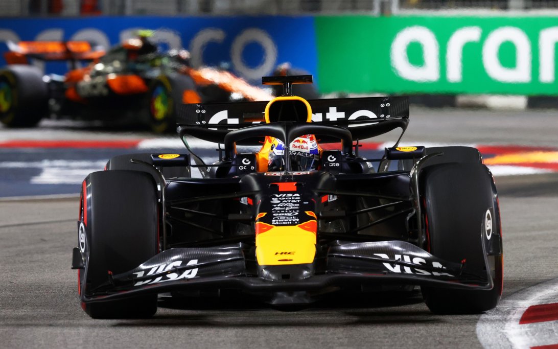 Verstappen race Singapore