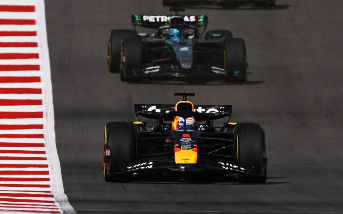 Verstappen Russell Sprint Cota