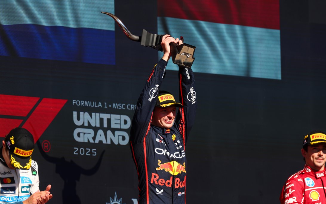 Verstappen domina il GP USA, Piastri cede sotto pressione: la lotta per il titolo si riaccende