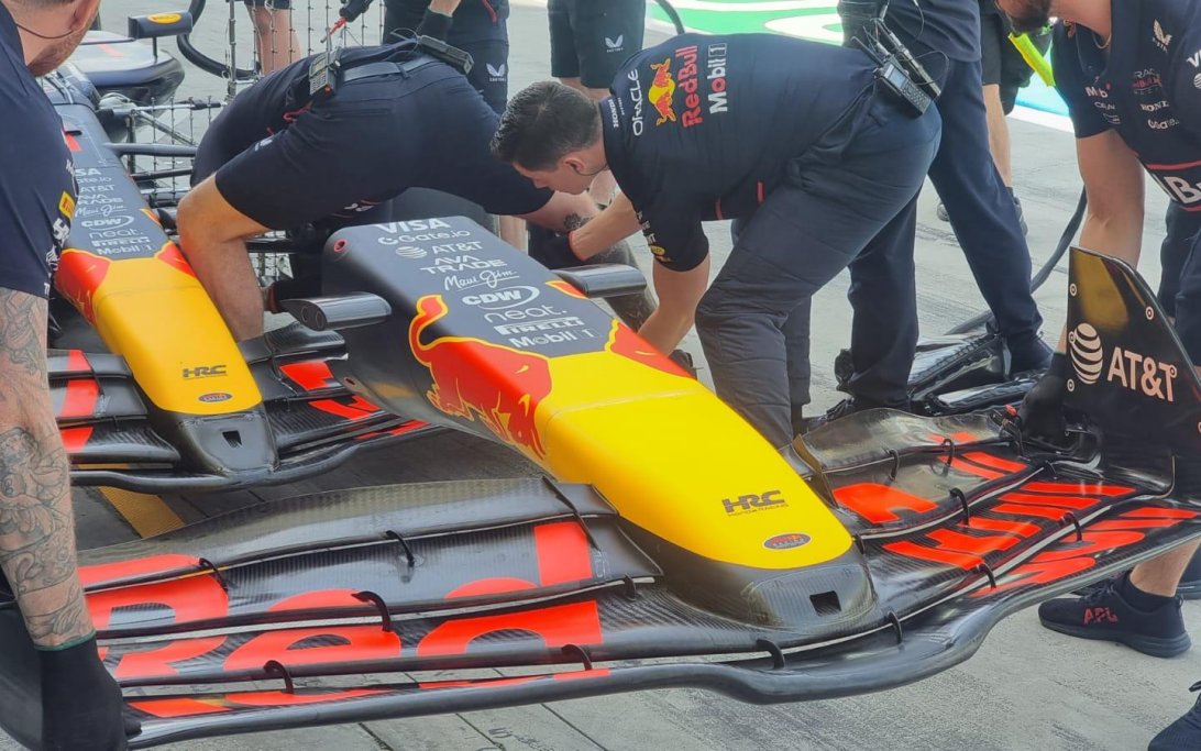 Verstappen Bahrain test friday