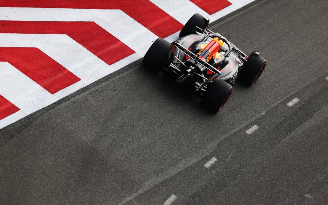 Verstappen Baku FP2