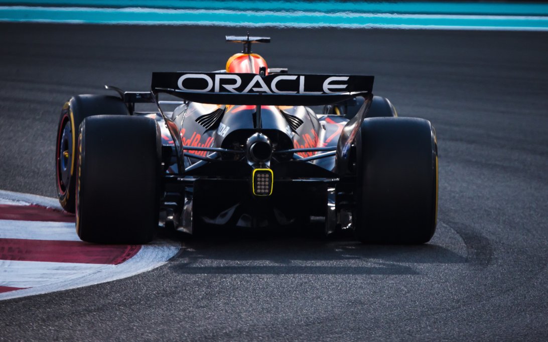 Verstappen FP2 Abu Dhabi
