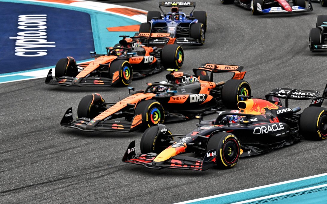 Verstappen Mc Laren Miami