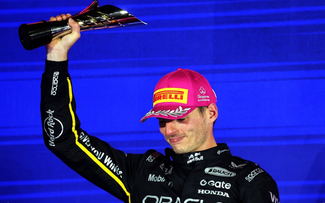 Verstappen podium Sin