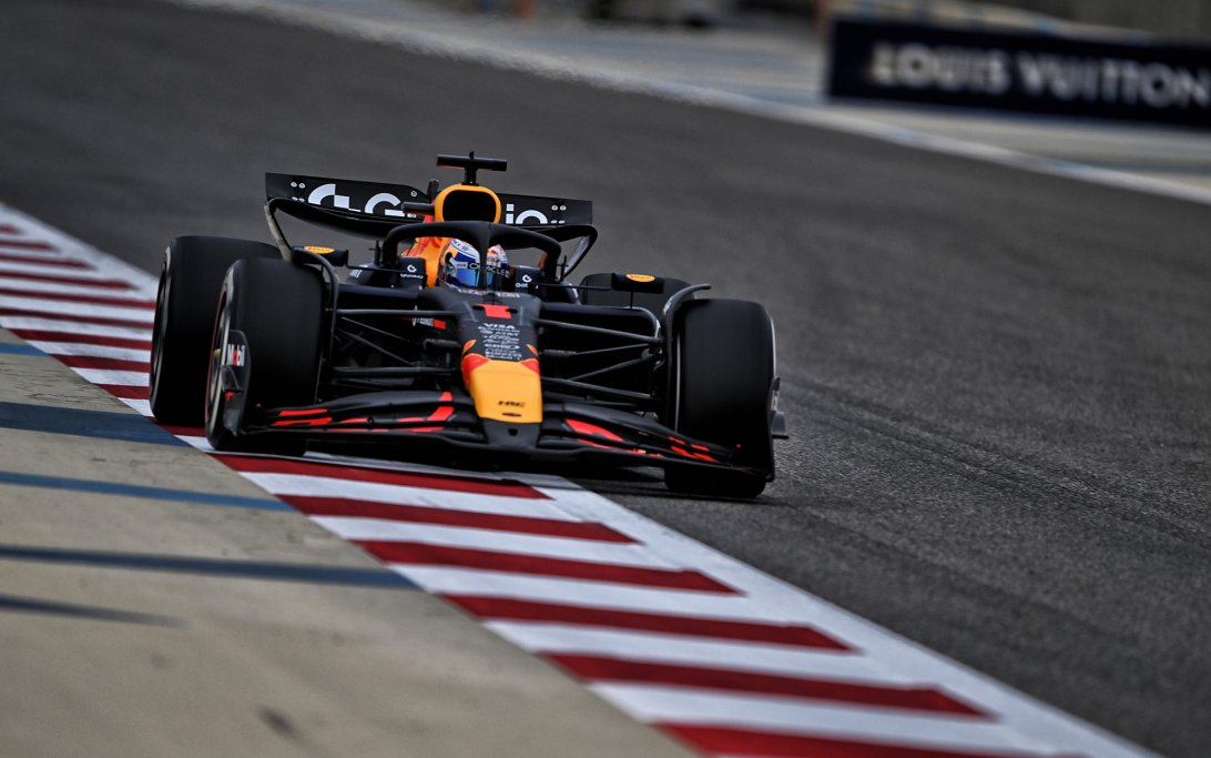 Verstappen Test Bahrain