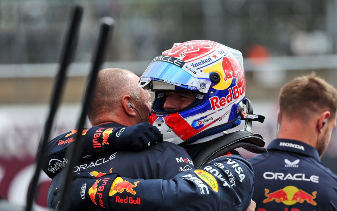 Verstappen Silverstone pole