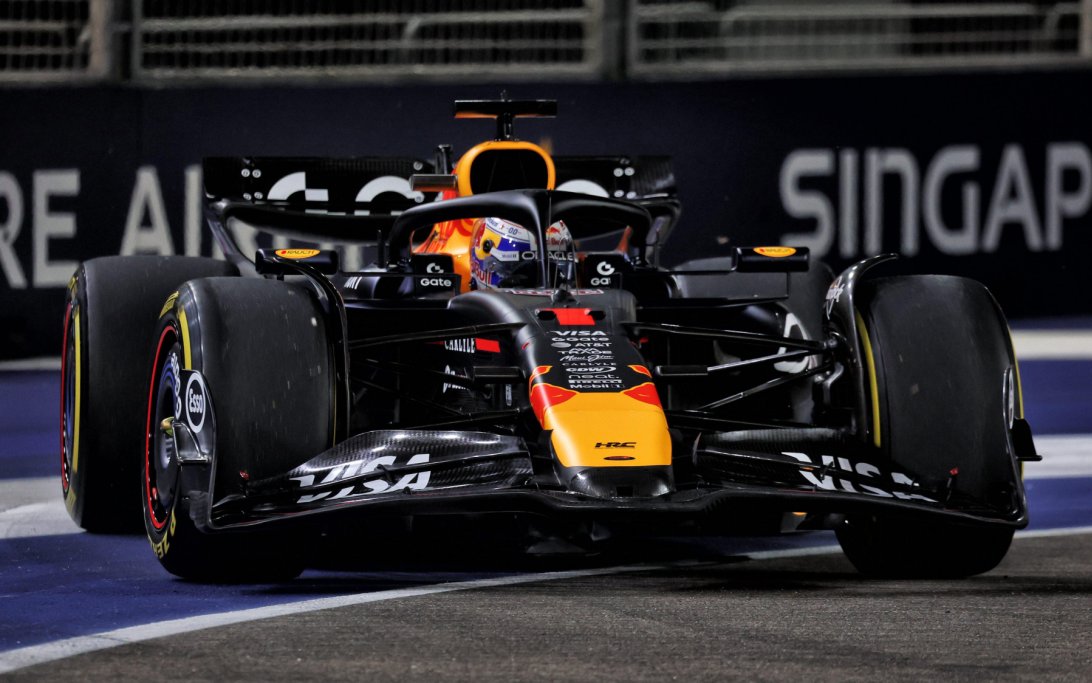 Verstappen FP2 Singapore